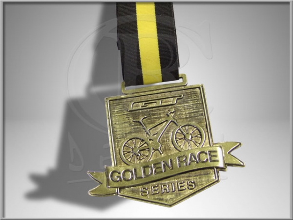 medaile Golden race